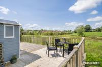 Fords Farm Glamping & Farm House - Bed and Breakfast Oswestry