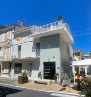 Il Piccolo Giglio Apartments - B&B Porto Sant'Elpidio