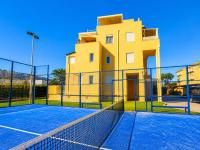 Apartamento Atila en Dénia a 250 m de la Playa con Terraza, Piscina y Jacuzzi by Family Homes - Chambres d'hôtes Denia