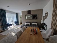 Perle am Rande von Berlin mit Terrasse, Whirlpool & Natur pur - B&B Wildau