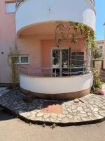 Apartman Admira - Ferienwohnung Srima