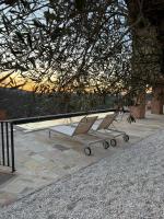 Luxury Villa in Le Marche with heated private pool, panoramic Sibillini views and airco - B&B Gualdo di Macerata