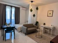 Sasha Collection, Quiet Comfort, Free Parking - B&B Giroc