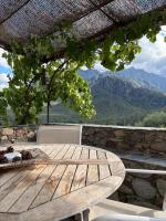 Le CAPU BIANCU-LOCATION AVEC VUE PROCHE DES GORGES DE L ASCO ENTRE MER ET MONTAGNE - Chambres d'hôtes Moltifao