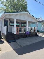 Haunted Mansion Inspired Beach Home - Bed and Breakfast Myrtle Beach