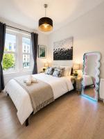The City Surf Apartment - By Coastline Retreats - FREE PARKING INCLUDED - Sleeps 5 - City Centre - Chambres d'hôtes Bournemouth