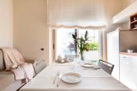 One-Bedroom Apartment with Balcony (4 Adults)