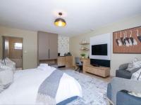 Comfort King Room