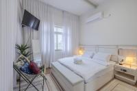 Harbor Balcony – 3-Room Apt, Central Haifa - Chambres d'hôtes Haïfa
