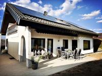 Auszeit im Grünen Ferienhaus für 2 - 8 Personen mit Garten - Ferienwohnung Oberzent