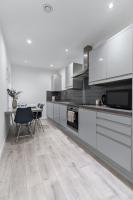 Stylish Apartment - Near City Centre & University - Bed and Breakfast Leicester