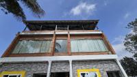 Sunrise Inn - Ferienwohnung Yelagiri