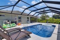 Fairways & MLB Fun! Poolside Haven in Lehigh Acres - Ferienwohnung Lehigh Acres