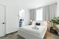 1BR 1BA Sleeps 2 Wi-Fi Walk to Beach - B&B San Juan