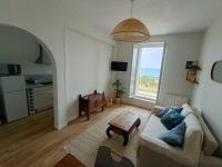 Chez Solange, appartement en front de mer - Bed and Breakfast Luc-sur-Mer