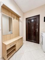 Dahlila`s Lake View Home - Bed and Breakfast Pogradec