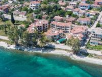 Aura Seaside Apartment - B&B Karavomylos