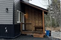 Seward Mountain View Cabins #8 - Bed and Breakfast Seward