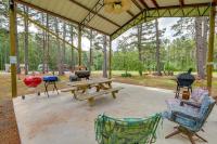Cozy Higden Studio: Close to Greers Ferry Lake! - B&B Fairfield Bay