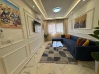 Appartamento Premium con 3 Camere da Letto e Balcone