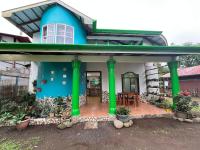 Castle House - Ferienwohnung Tortuguero