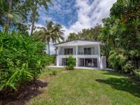 Sea Heaven - Beachfront Getaway on the Esplanade - B&B Clifton Beach