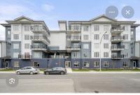 Private Chilliwack Condo 2Bdrm 2Bath Sleeps6 Close to District 1881 - B&B Chilliwack