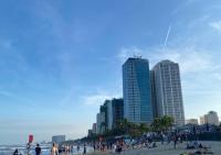 Seaside Family Apartments Next To My Khe Beach - B&B Da Nang