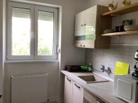 Modern 2 Beds Apartment Near Aquastar Wi-Fi - B&B Satu Mare