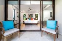 Swim-out Tropical Haven at Temple Resort - Bed and Breakfast Port Douglas