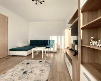Pet Friendly Arghezi Apartment - Ferienwohnung Kronstadt