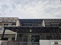 Rizqi Homestay - B&B Rawang