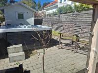 Very comfortable Attefall close to Frölunda Shopping and city - Chambres d'hôtes Göteborg