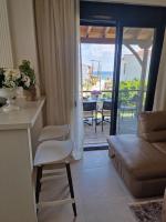 Valia's Kalamitsi Seaside Apartment - B&B Kalamítsi