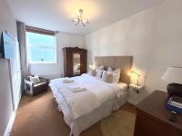 Charming 2-Bedroom Apartment in Vibrant Southville - Chambres d'hôtes Bristol