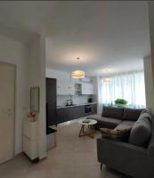Lalzi Holiday Home 1 - Bed and Breakfast Draç