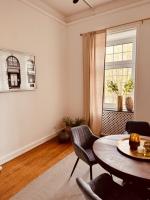 Ambiente Deluxe Schloss Falkenhorst - B&B Kleinblittersdorf