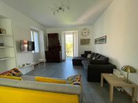 l'ottavia, beach front - B&B Abbadia Lariana