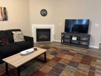 Colorful home near Purdue! - B&B Lafayette