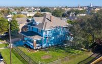 Spirited Garden - Historic, Central to everything - B&B Galveston