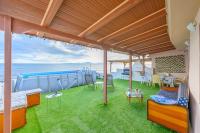 Ionion Paradise Beachfront Home with Private Pool - B&B Glýfa