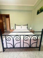Almond House - B&B Kavála