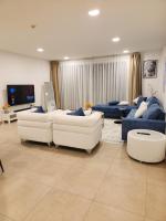 Premium 2 Bedroom Apartment Near Airport - Ferienwohnung Maskat