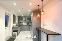 Princess Hideout 5min to City with Street Parking - B&B Manchester