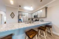 Dog-Friendly Condo with Shared Pool Central AC & Free High-Speed WiFi - B&B Gulf Shores