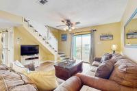 Darling Beach Condo w a Loft Free WiFi Balcony Shared Pool & Beach Access - Ferienwohnung Gulf Shores