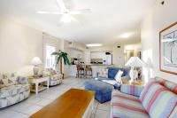 Gulf-Front Condo with Balcony Beach Views WiFi AC & Shared Gulf-Facing Pool - Ferienwohnung Gulf Shores