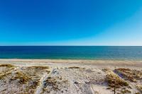Gulf-Front 4th-Floor Condo with Shared Outdoor Pool CentralAC Private Balcony - Ferienwohnung Gulf Shores