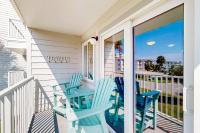 Beachfront condo with private balcony pools tennis gyms & saunas - B&B Gulf Shores