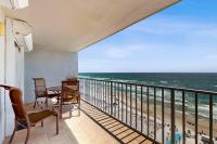 Beachfront condo with private balcony outdoor pool direct beach access & views - Bed and Breakfast Gulf Shores